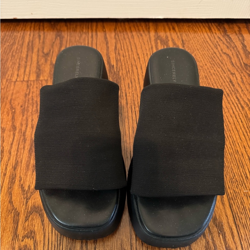 Sincerely Jules slip on sandals